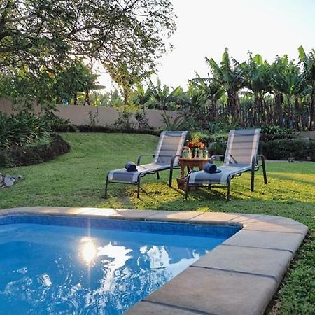 Poinsettia Family Cottage Hazyview Ngoại thất bức ảnh
