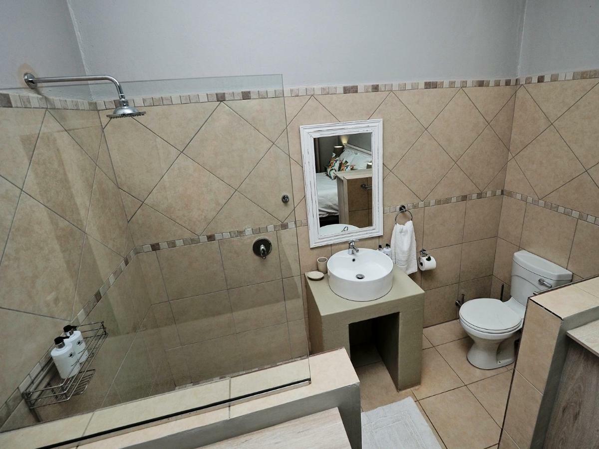 Poinsettia Family Cottage Hazyview Ngoại thất bức ảnh