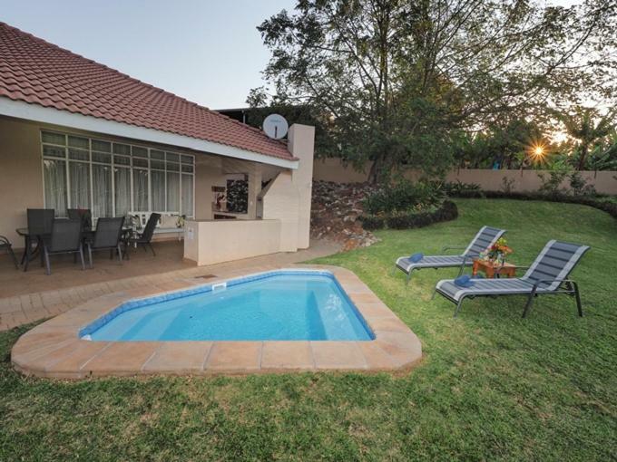 Poinsettia Family Cottage Hazyview Ngoại thất bức ảnh